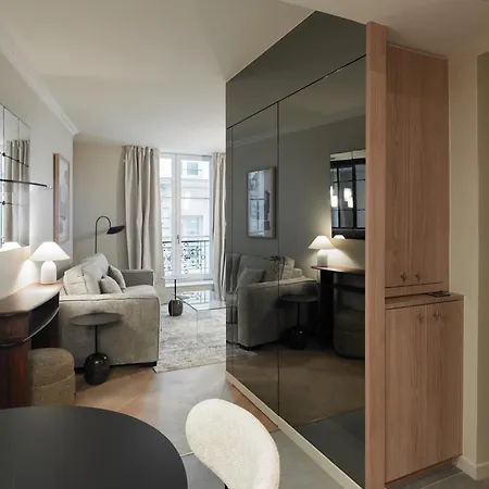 Maison Marais Apartment